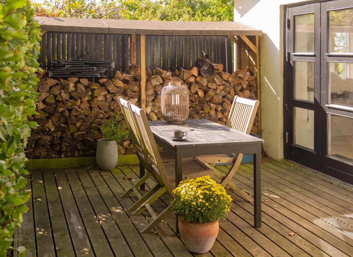 Kamilla'S Cottage, 1 Km. From The Beach Stege Esterno foto